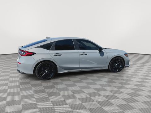 Used 2025 Honda Civic Sport image 9