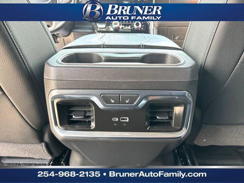 Used 2024 GMC Sierra 3500 Denali w/ Denali Reserve Package image 18