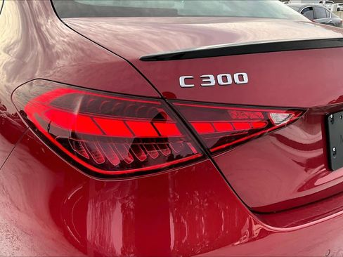 Used 2025 Mercedes-Benz C 300 Sedan image 28