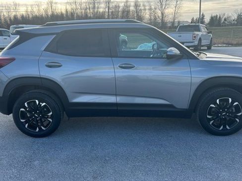 Certified 2023 Chevrolet TrailBlazer LT image 2