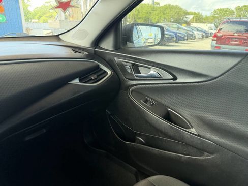 Used 2016 Chevrolet Malibu LS image 12