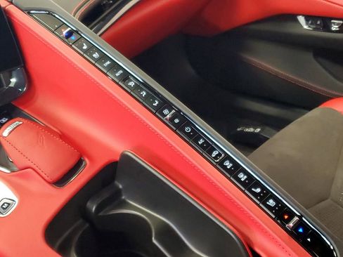 Used 2023 Chevrolet Corvette Stingray Premium Conv w/ Z51 Performance Package image 21