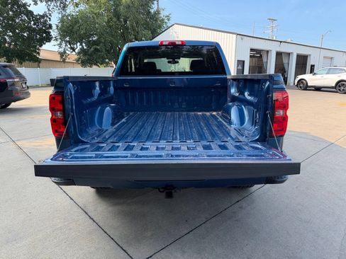 Used 2018 Chevrolet Silverado 1500 LT w/ All Star Edition AWD/4WD image 33