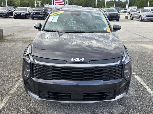 Used 2026 Kia Sportage LX FWD image 2