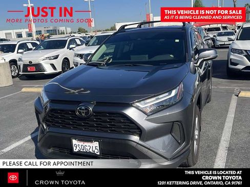Certified 2025 Toyota RAV4 LE AWD/4WD image 1