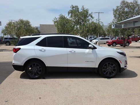 Used 2024 Chevrolet Equinox RS FWD image 9