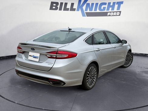 Used 2017 Ford Fusion Titanium FWD image 5