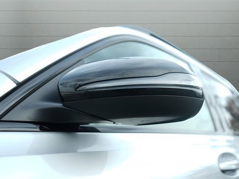 Used 2023 Mercedes-Benz GLB 250 image 8