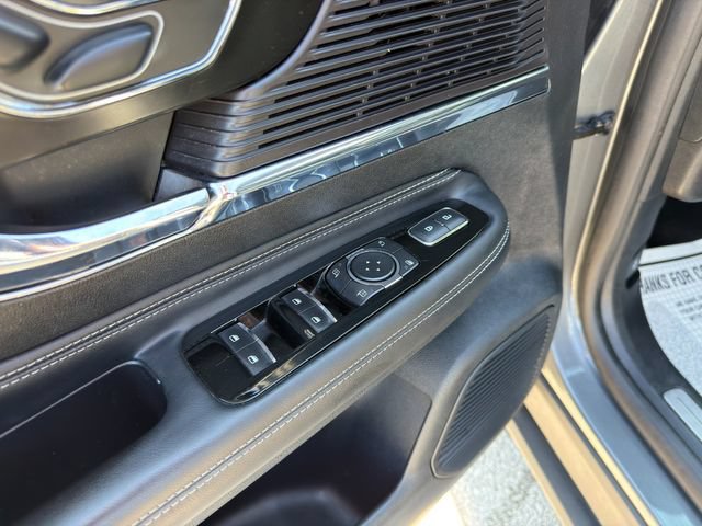 Used 2022 Lincoln Corsair Reserve FWD image 19