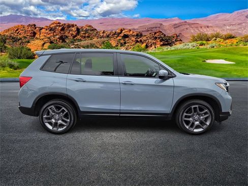 Used 2023 Honda Passport EX-L image 3