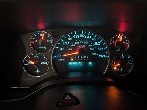 Used 2021 Chevrolet Express 3500 w/ Driver Convenience Package image 15