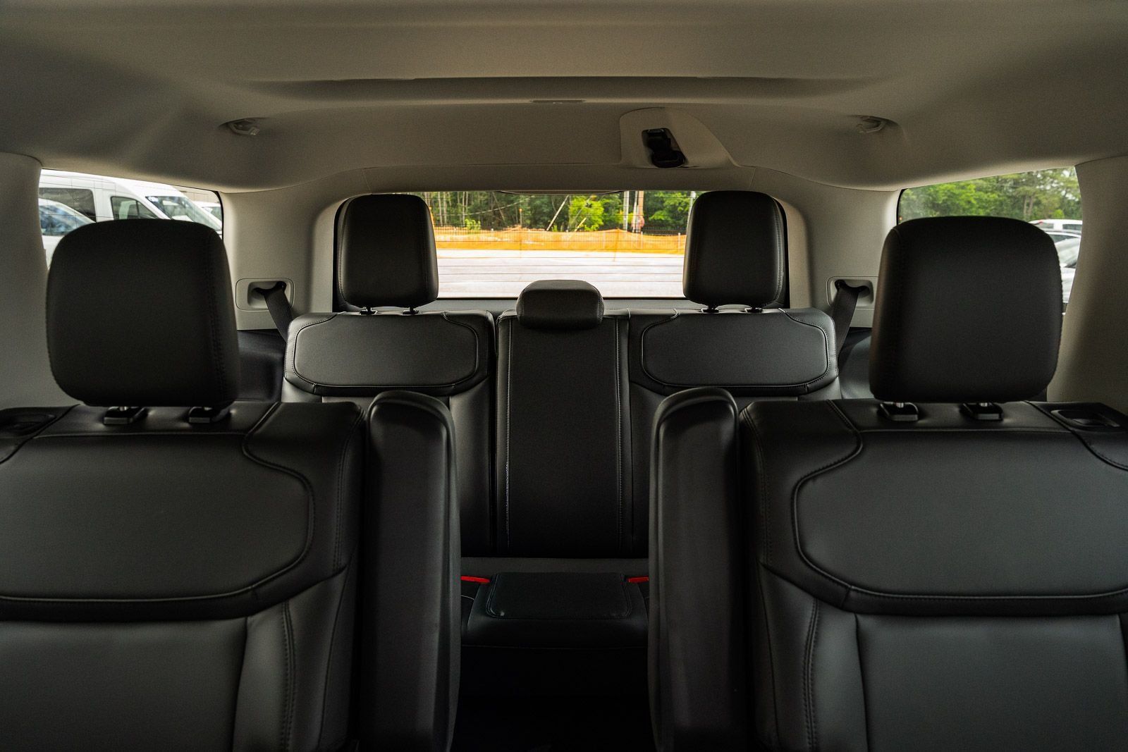 New 2026 Ford Expedition Active RWD image 28