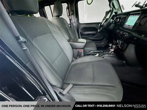 Used 2021 Jeep Wrangler Unlimited Sport image 27