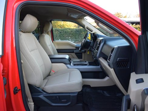 Used 2020 Ford F150 XLT w/ Equipment Group 302A Luxury image 9