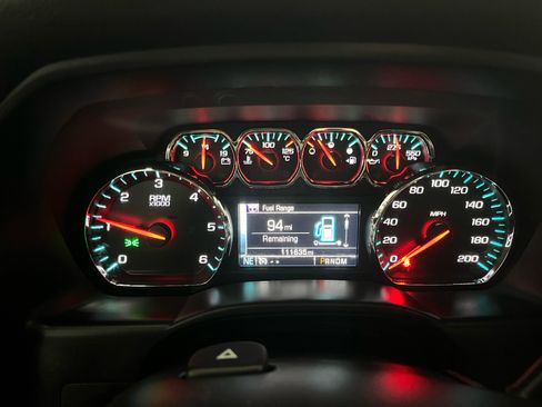 Used 2016 Chevrolet Silverado 1500 LT image 12