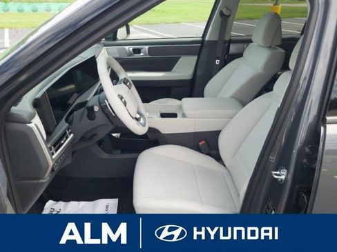 New 2026 Hyundai Santa Fe SE image 12