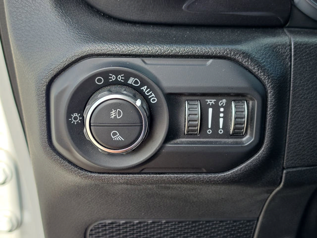 Used 2020 Jeep Gladiator Sport AWD/4WD image 30