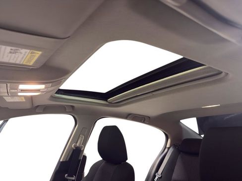 Used 2016 MAZDA MAZDA3 i Touring image 16