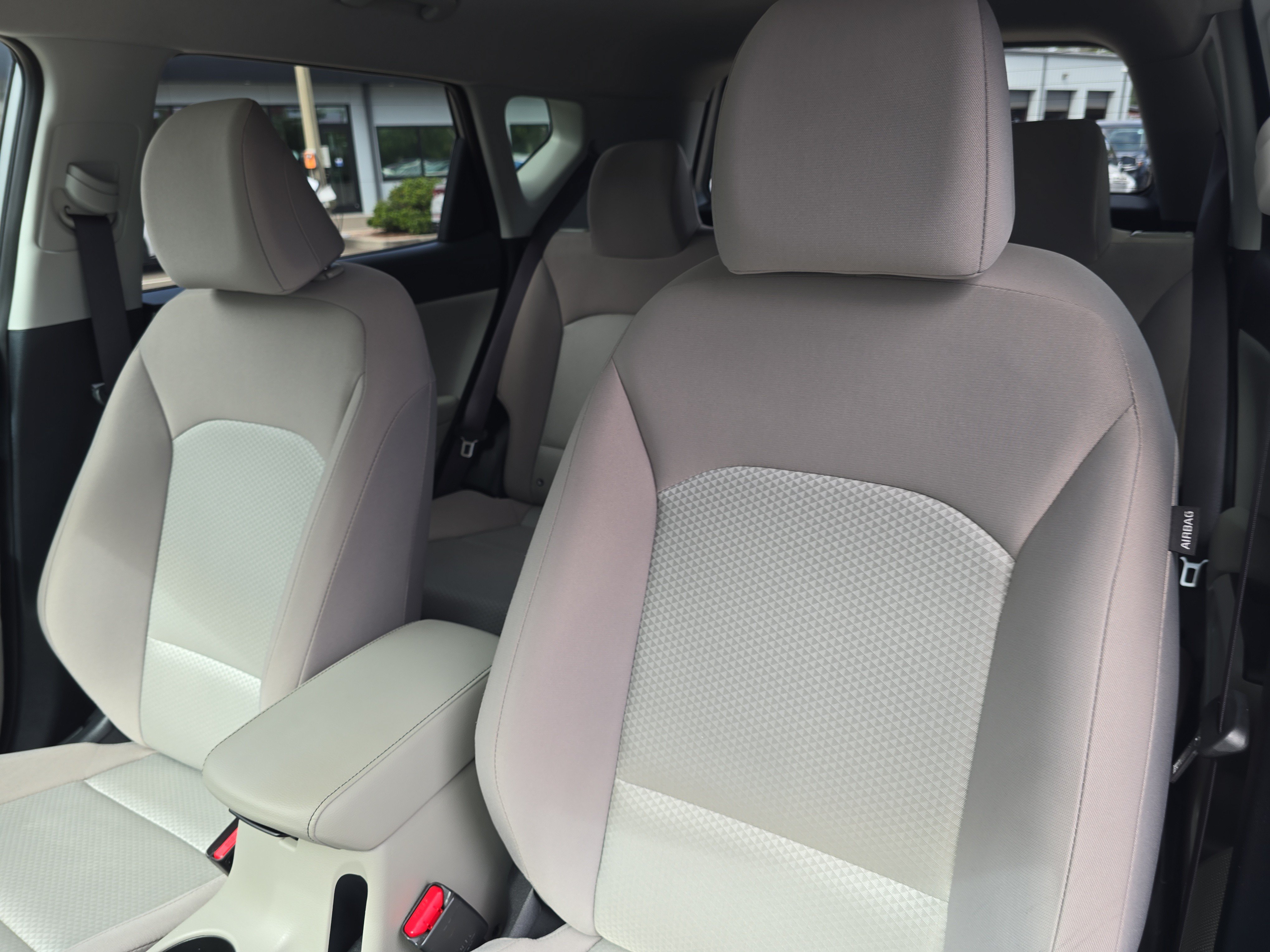 Certified 2025 Kia Soul LX w/ LX Technology Package FWD image 21