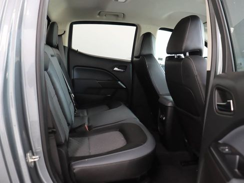 Used 2022 Chevrolet Colorado Z71 RWD image 16