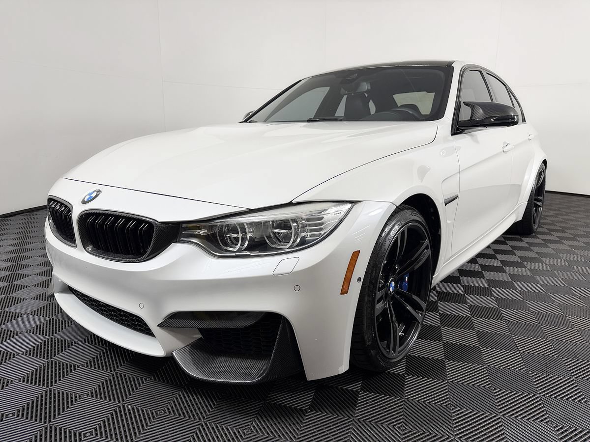 Used 2015 BMW M3 w/ Executive Package RWD image 3