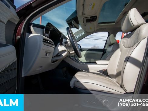 Used 2024 Hyundai Palisade Calligraphy image 11