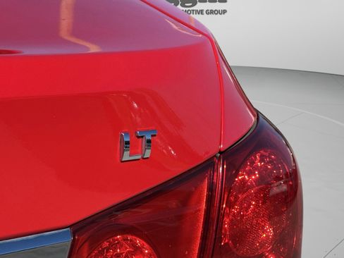 Used 2016 Chevrolet Cruze LT image 25