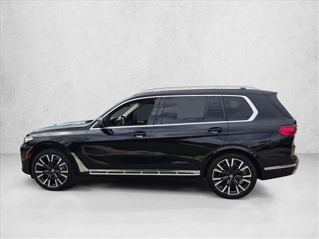 Used 2022 BMW X7 xDrive40i w/ Premium Package AWD/4WD image 9