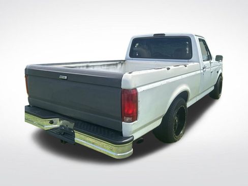 Used 1994 Ford F150 2WD Regular Cab image 3