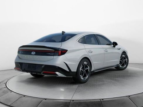 New 2026 Hyundai Sonata SEL image 4