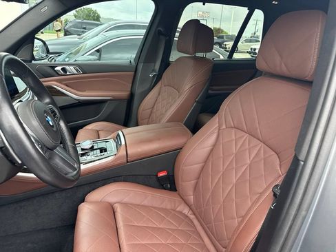 Certified 2024 BMW X5 xDrive40i w/ Executive Package AWD/4WD image 2