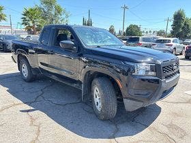 Used 2025 Nissan Frontier S AWD/4WD image 3