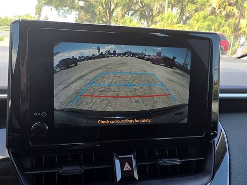 Used 2023 Toyota Corolla LE FWD image 20