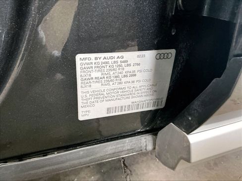 Used 2023 Audi Q5 2.0T Premium w/ Convenience Package image 34