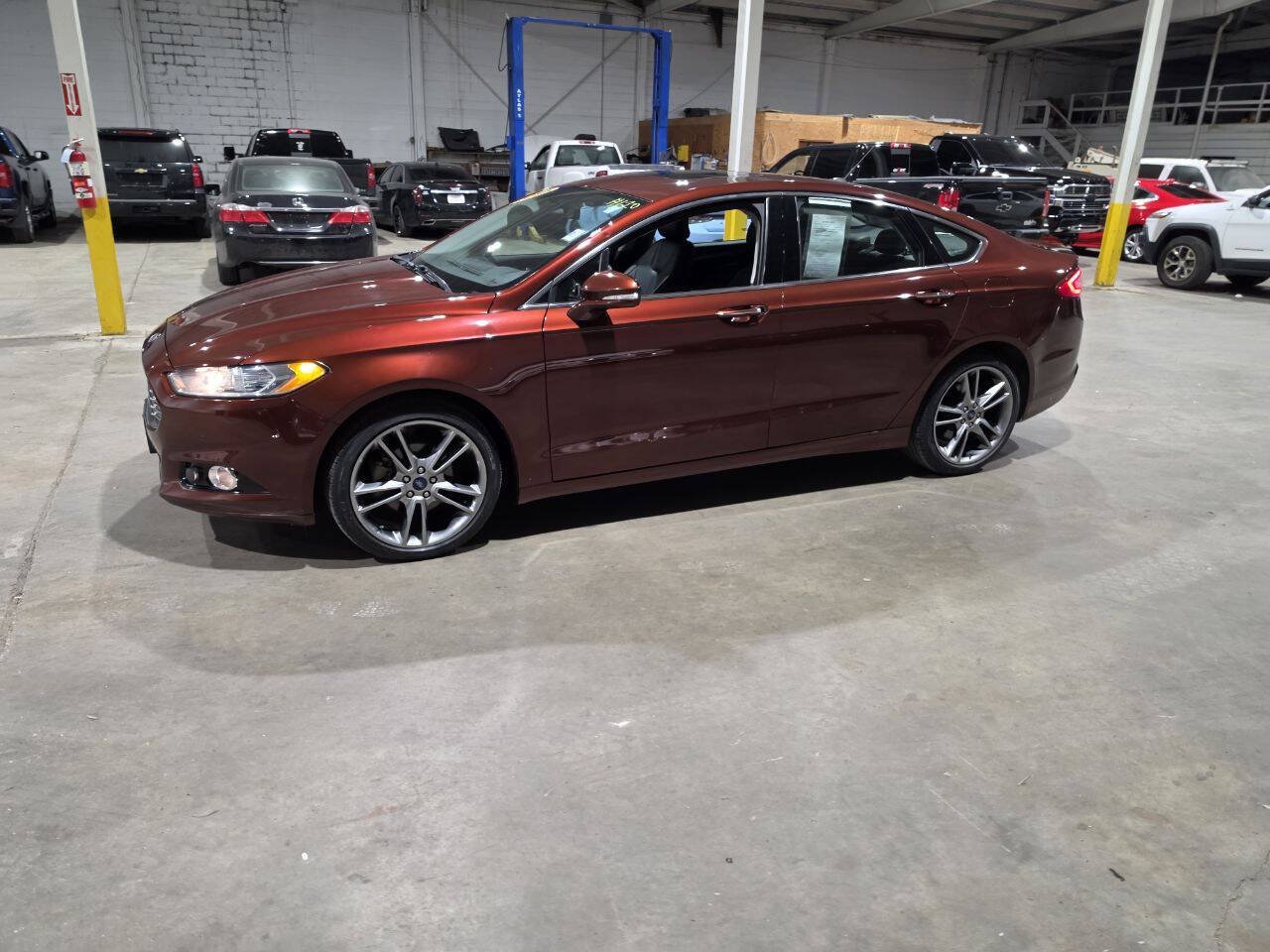 Used 2015 Ford Fusion Titanium AWD/4WD image 4