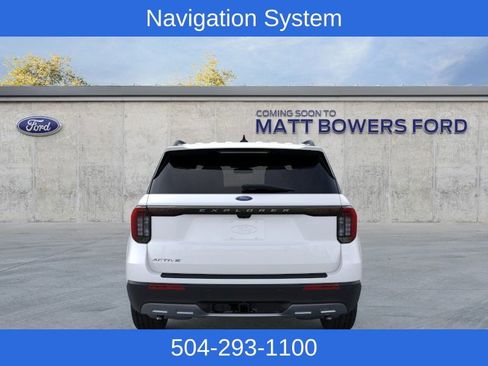 New 2026 Ford Explorer Active RWD image 7