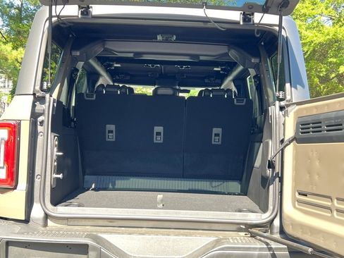 New 2025 Ford Bronco Badlands w/ Sasquatch Package image 11