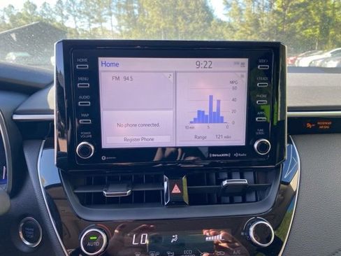 Used 2022 Toyota Corolla XLE image 13