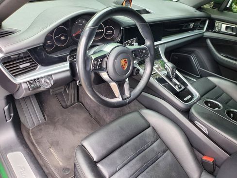 Used 2018 Porsche Panamera 4 AWD/4WD image 51