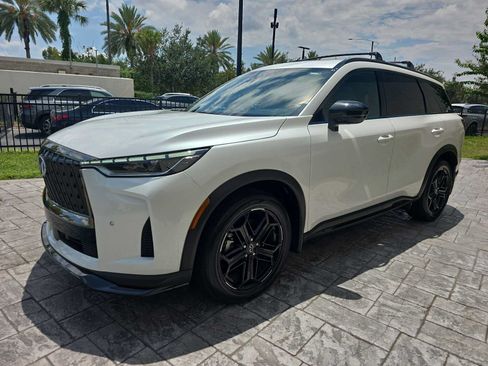 Certified 2026 INFINITI QX60 Sport w/ Dark Cargo Package AWD/4WD image 6