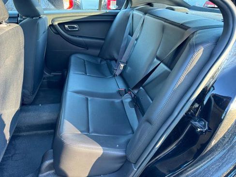 Used 2014 Ford Taurus Police Interceptor AWD image 11
