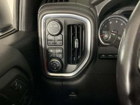 Used 2021 Chevrolet Silverado 1500 LTZ w/ Technology Package AWD/4WD image 28