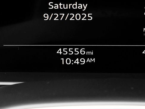 Used 2021 Audi SQ8 Prestige image 18