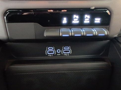 New 2025 RAM 1500 Tradesman image 23