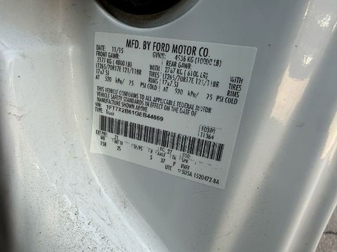 Used 2016 Ford F250 XLT w/ XLT Interior Package AWD/4WD image 29