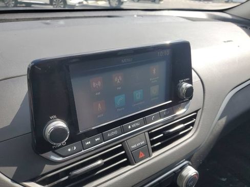 Used 2023 Nissan Altima 2.5 S FWD image 22