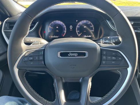 New 2025 Jeep Grand Cherokee Laredo X image 20