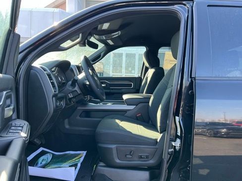 New 2026 RAM 3500 Big Horn AWD/4WD image 9