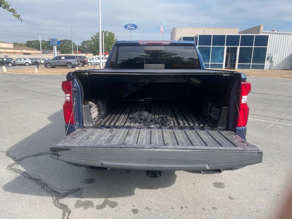 Used 2021 Chevrolet Silverado 1500 LT Trail Boss w/ Convenience Package II AWD/4WD image 9