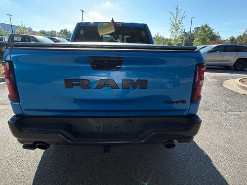 Used 2025 RAM 1500 Warlock AWD/4WD image 9